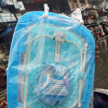 Portable Baby Bath Seat image 1