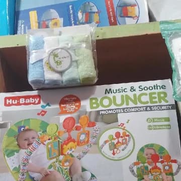 Portable Baby Bath Seat image 2